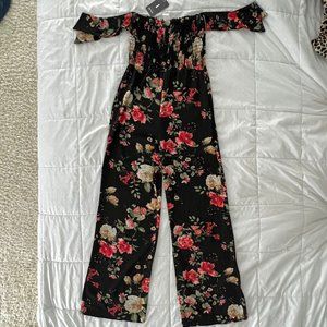 BLACK FLORAL JUMPSUIT OFF SHOULDER